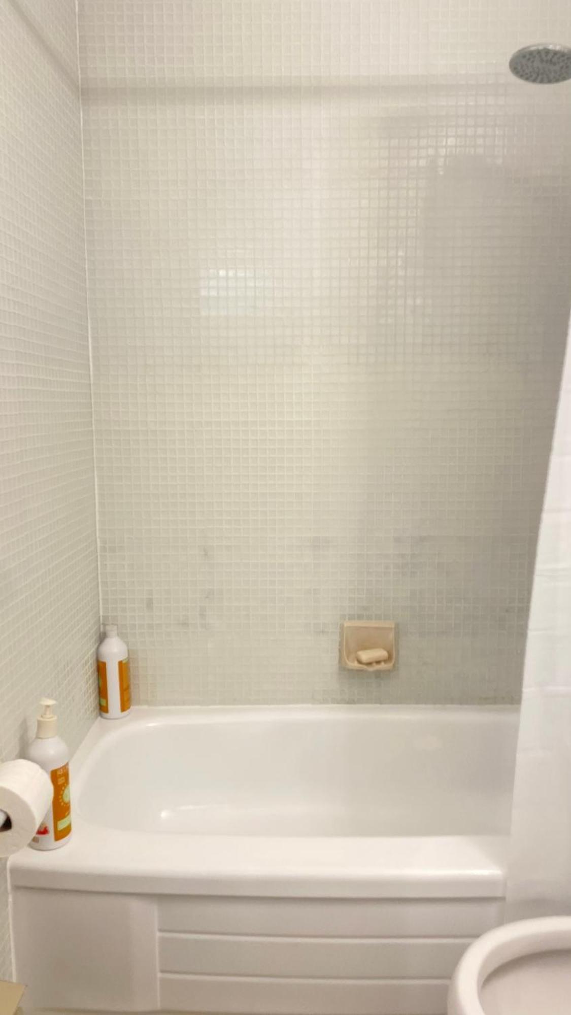 The Parkdale Hostellerie Торонто Экстерьер фото