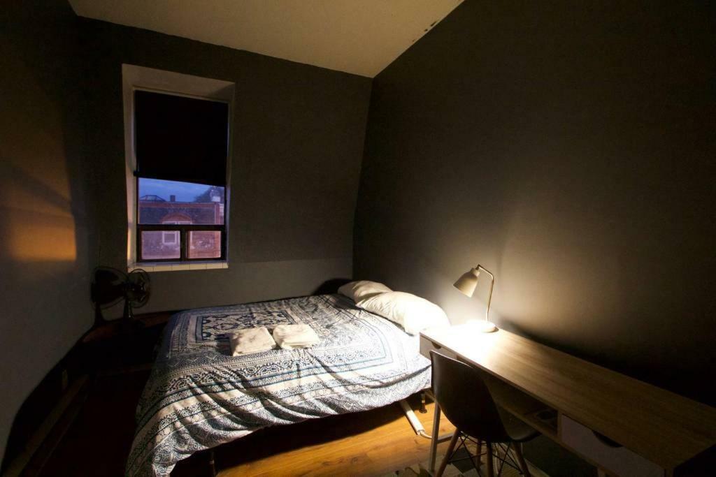 The Parkdale Hostellerie Торонто Экстерьер фото